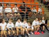 Zaciekła walka w turnieju sportowym klas I–III